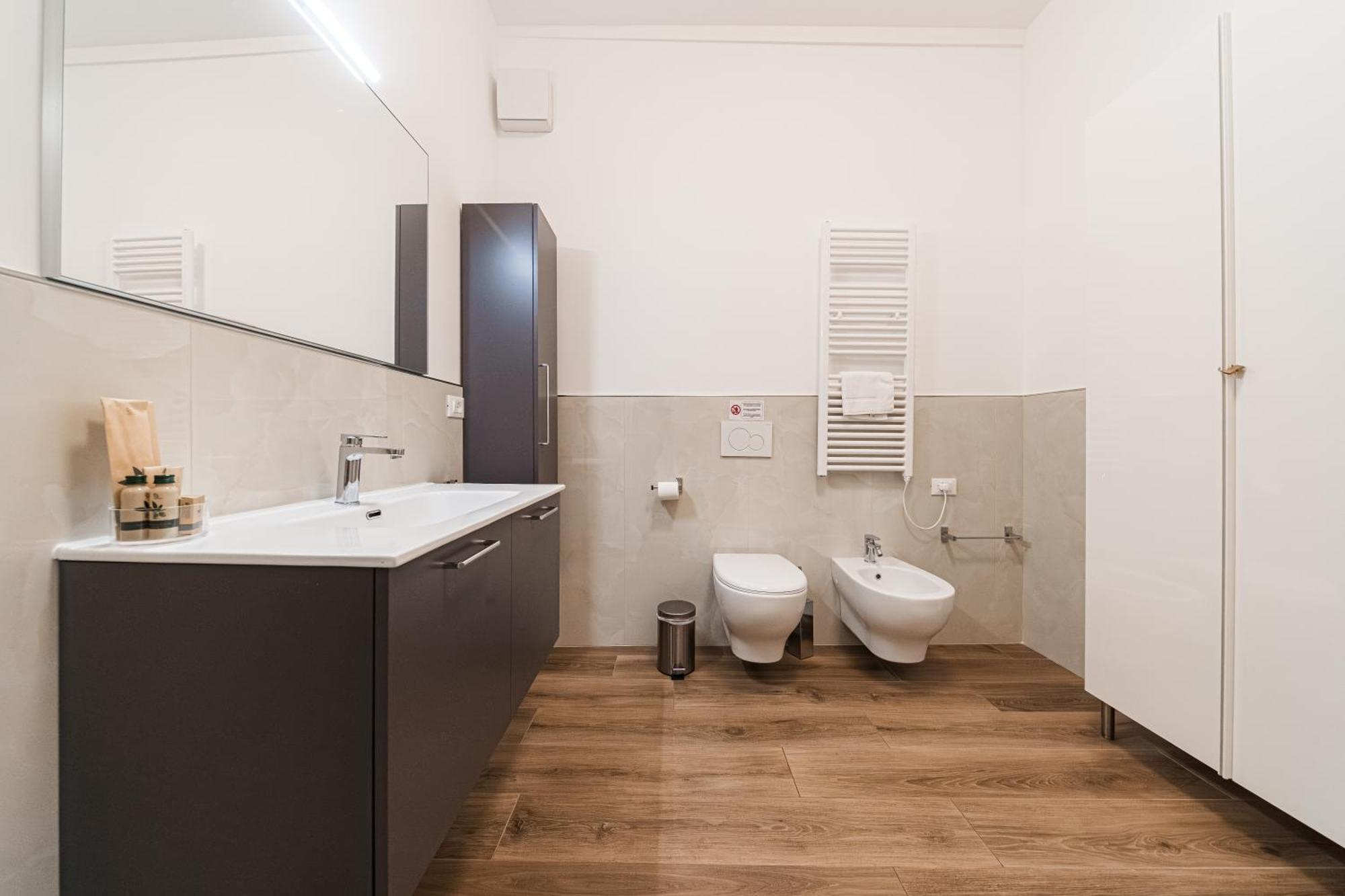 New - Venturini Suites In Bologna Centre Dış mekan fotoğraf